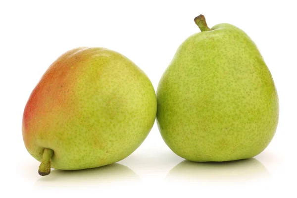 Duas Anjou Pears — Fotografia de Stock