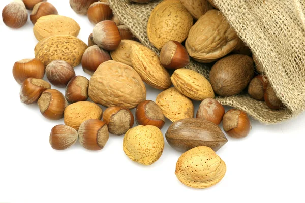 Pytlovina pytel s míchané ořechy — Stock fotografie