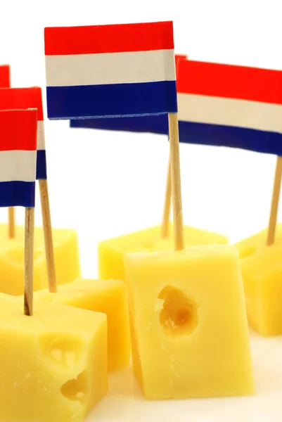 荷兰奶酪与荷兰国旗牙签的块 — 图库照片