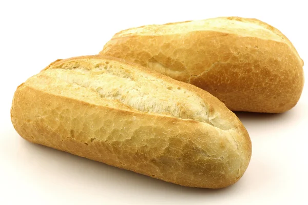 Deux petits pains fraîchement cuits — Photo