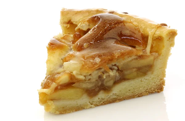 Fresh piece of fresh apple pie — Stock Photo, Image