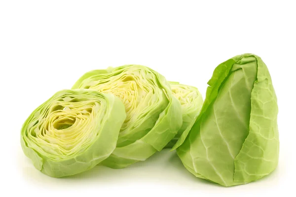 A fresh cut green pointed cabbage — Stock Photo, Image