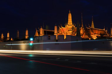 grand palace ve wat phra kaeo gece Bangkok