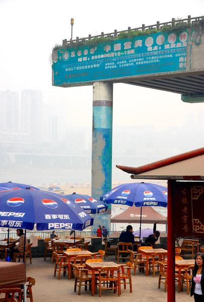 Cafe on the Yangtze River — Stock Photo, Image