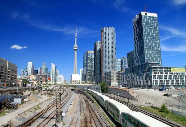 Skyline et chemin de fer de Toronto — Photo