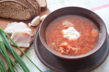 Ukrayna ve Rus ulusal kırmızı borsch