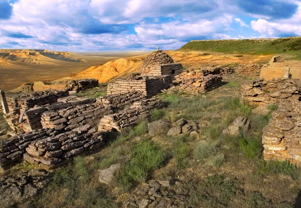 Ruinerna av en forntida muslimska begravningsplats — Stockfoto
