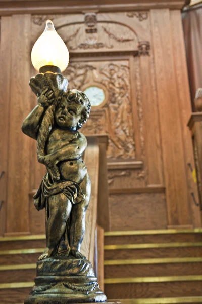Statue on the Grand Staircase of the Titanic — Stock Photo, Image