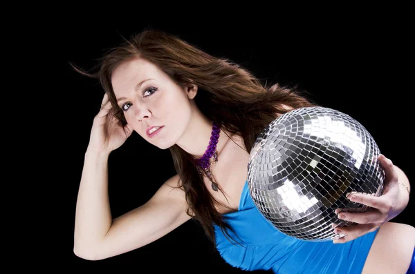 Mladá žena s disco koule — Stock fotografie