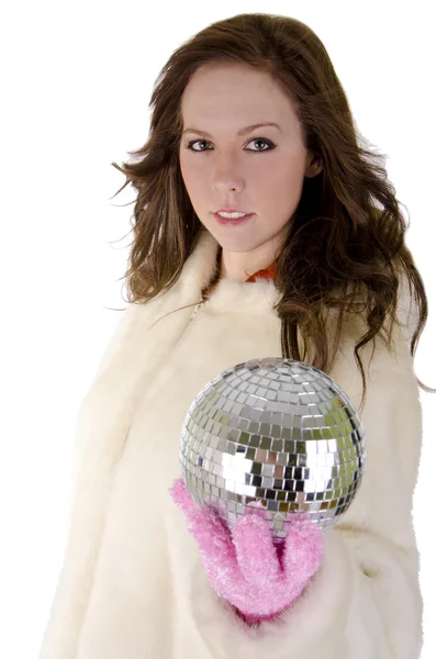 Молодая женщина с шаром диско Лицензионные Стоковые Изображения