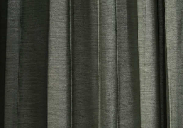 灰色のカーテンを陰します。 — Stockfoto