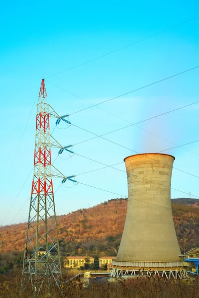 Geothermal energy, power station. Transmission and cooling tower — Stock Photo, Image