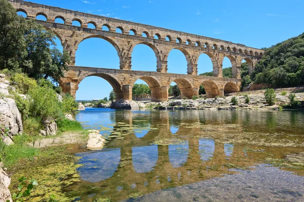Aqueduto romano Pont du Gard, Languedoc, França. Local da Unesco . — Fotografia de Stock