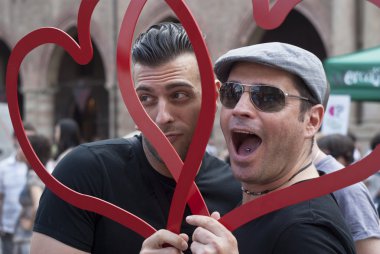 Katılımcılar, Bologna gay pride 2012