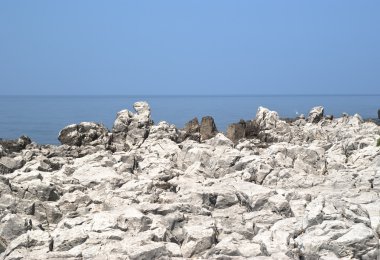 Rock ve deniz. Cefalu