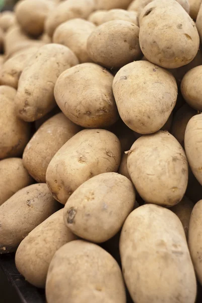 Pile of old potatoes — Stock Photo, Image