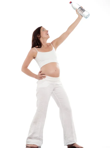 怀孕的女人微笑着用水瓶子 — 图库照片
