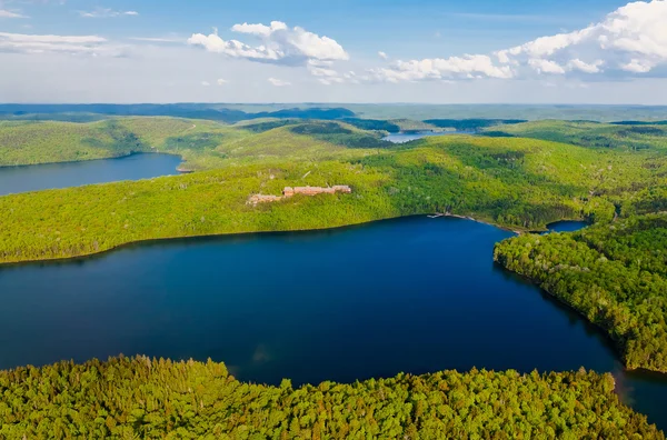 Jezero sacacomie v Québec Kanada — Stock fotografie
