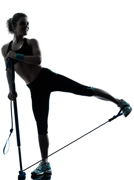 Žena vykonávání gymstick fitness cvičení — Stock fotografie