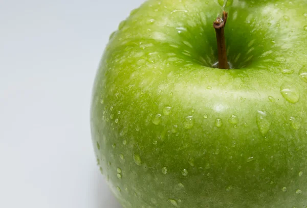 Reifer grüner Apfel — Stockfoto