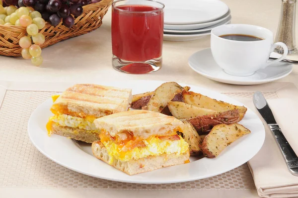 Breakfast panini with coffee — Stock Photo, Image