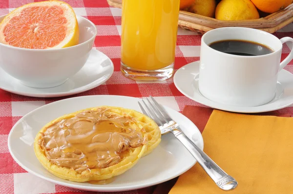 Waffle ile Kahvaltı — Stok fotoğraf
