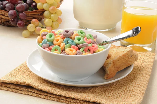 Breakfast cereal and toast — Stock Photo, Image
