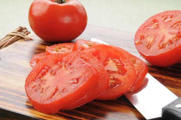 完熟トマトのスライス — ストック写真