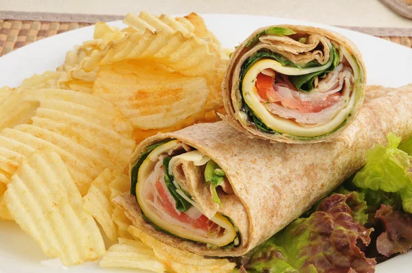 Turkey wraps with chips — Stock Photo, Image