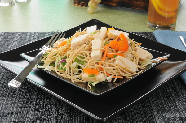 Thai chicken salad — Stock Photo, Image