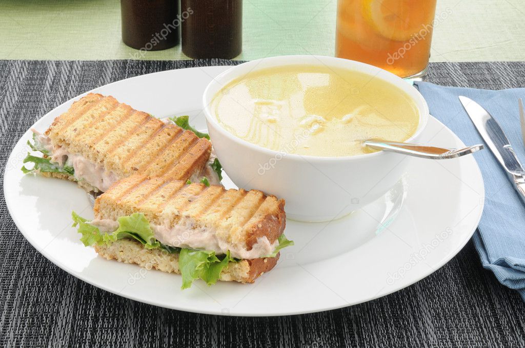 Grilled tuna sandwich with soup