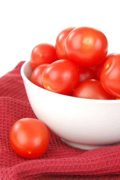 チェリー トマトのボウルのクローズ アップ — ストック写真