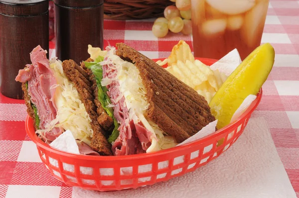 Reuben Sandwich — Zdjęcie stockowe