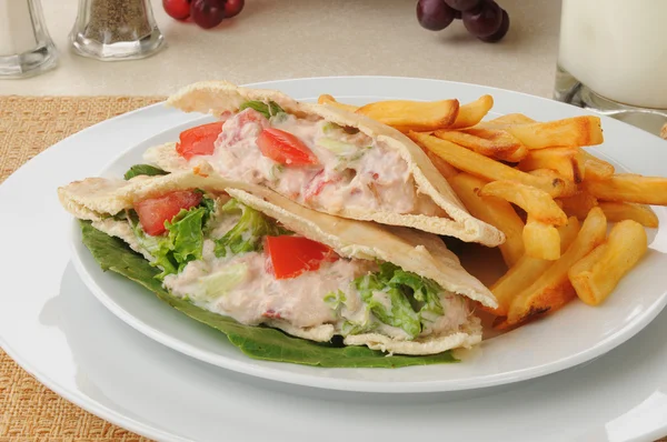 Tuna sandwich with fries — Stock Photo, Image