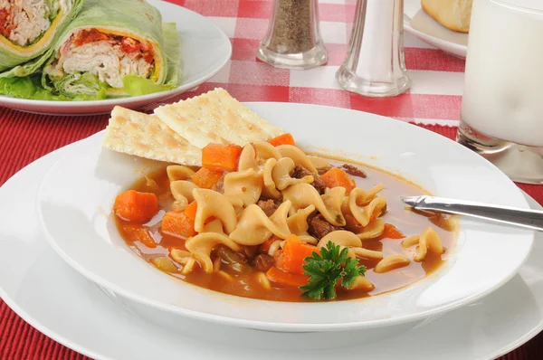 Zupa z wołowiny warzyw — Zdjęcie stockowe