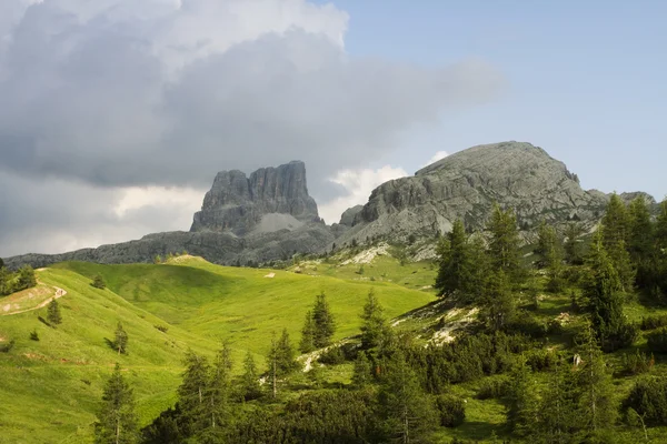 Utsikt över Dolomiterna — Stockfoto