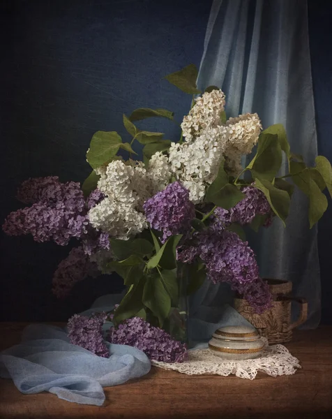 Lila Virágcsendélet — Stock Fotó