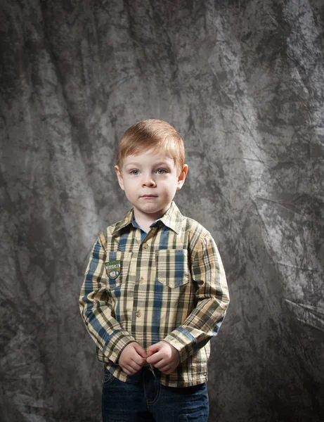 Young boy — Stock Photo, Image