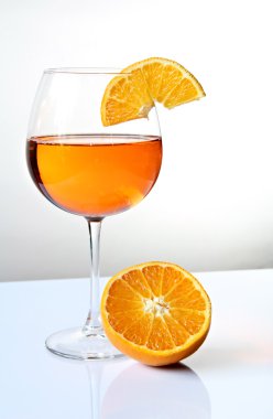 Spritz and orange clipart