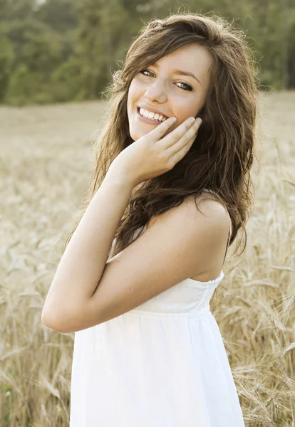 Beautiful smile girl — Stock Photo, Image
