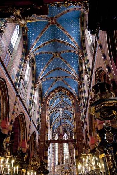 Igreja de Santa Maria, famoso marco em Cracóvia — Fotografia de Stock