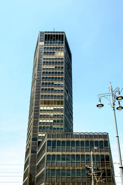 Edificio alto — Foto Stock