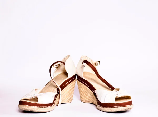 Kvinnligt skor — Stockfoto
