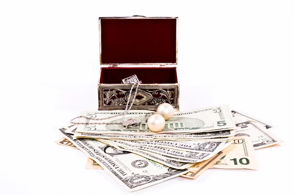 Biżuteria i pieniądze — Zdjęcie stockowe