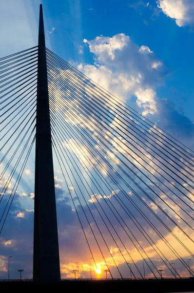 Uusi Ada-silta — kuvapankkivalokuva