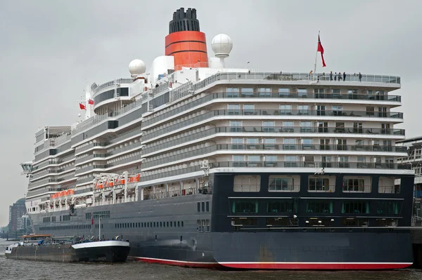 stock image Cruise ship in the port of Hamburg in 2012