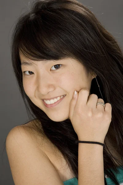 Asiática adolescente —  Fotos de Stock
