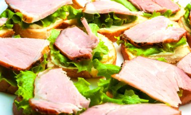 jambon ve salata nefis kanepeler closeup