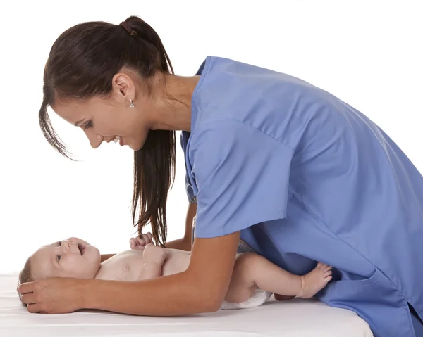 Enfermera con bebé — Foto de Stock