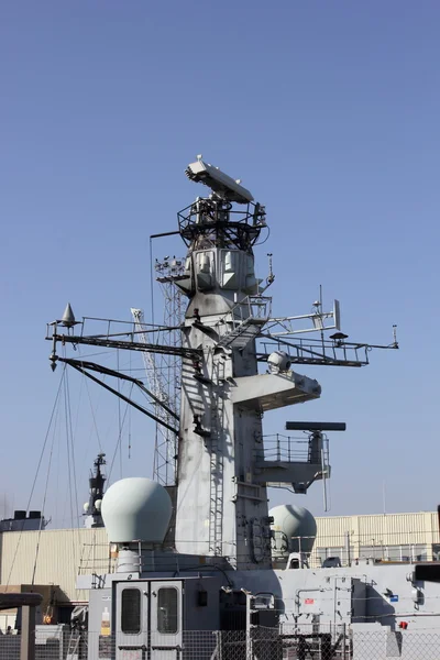 Moderno radar de navios de guerra — Fotografia de Stock